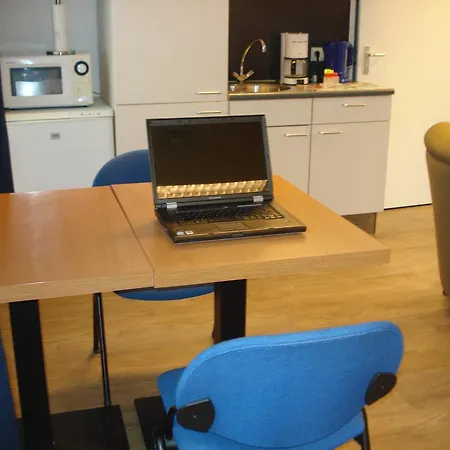 P & P Leudal Bed & Breakfast 4*