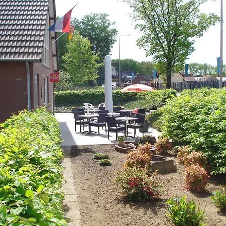 Bed & Breakfast P & P Leudal Haelen